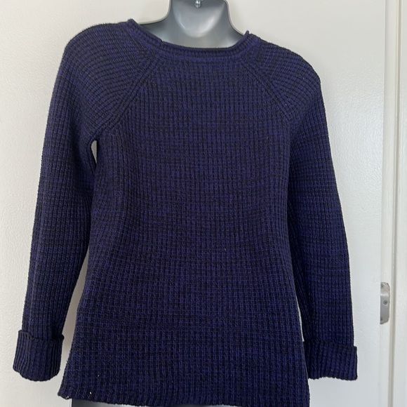 Sweater - Picture 4 of 5